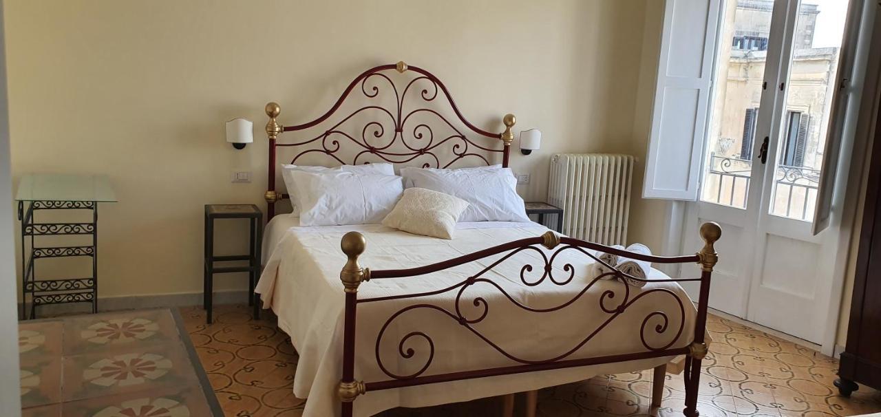 B&B I Sei Volti Лече Екстериор снимка